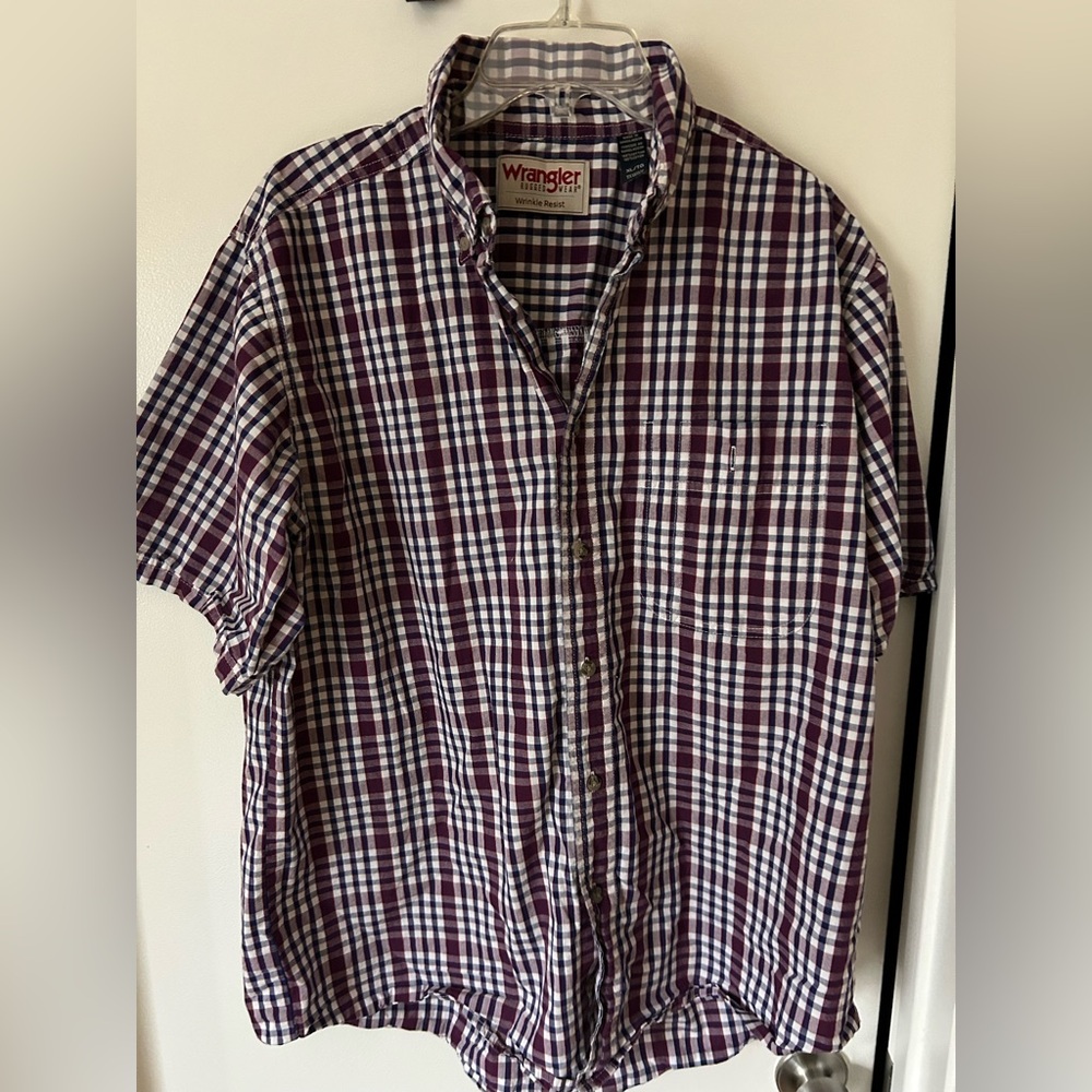 Wrangler Men's Casual Purple Checkered Shirt